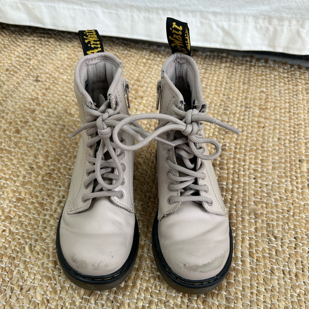 Doc Martens taupe 26634 Ain’t Wair lace up and zip up the side size 11 - Picture 4 of 10